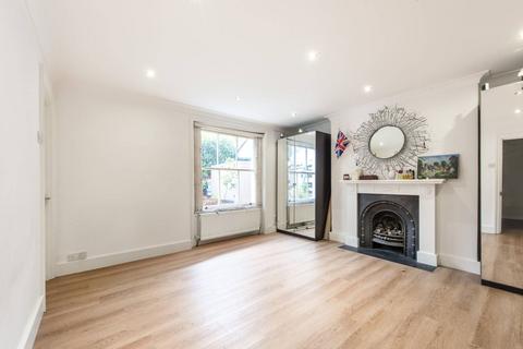 3 bedroom flat for sale, Belsize Road, South Hampstead, London, NW6