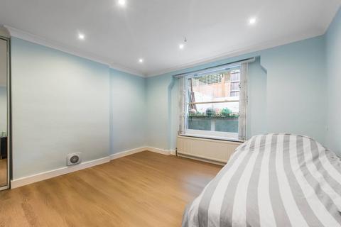 3 bedroom flat for sale, Belsize Road, South Hampstead, London, NW6