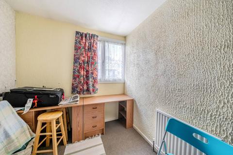 Acacia Road, Wood Green, London, N22