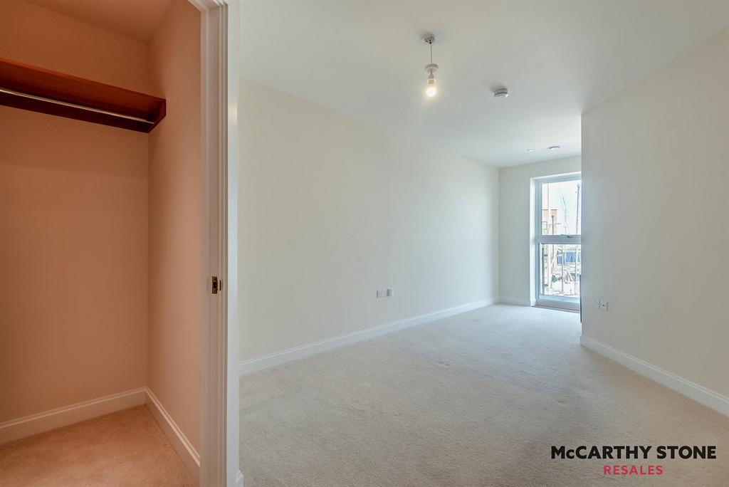 8606939-interior06-800.jpg
