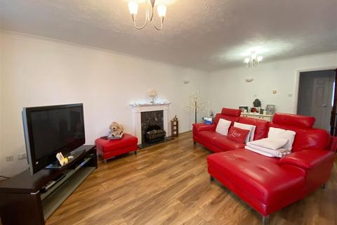 undefined, Gatehouse Close, Beaulieu Road, Bexhill