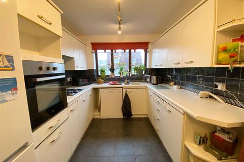 undefined, Gatehouse Close, Beaulieu Road, Bexhill