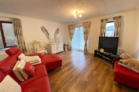 undefined, Gatehouse Close, Beaulieu Road, Bexhill