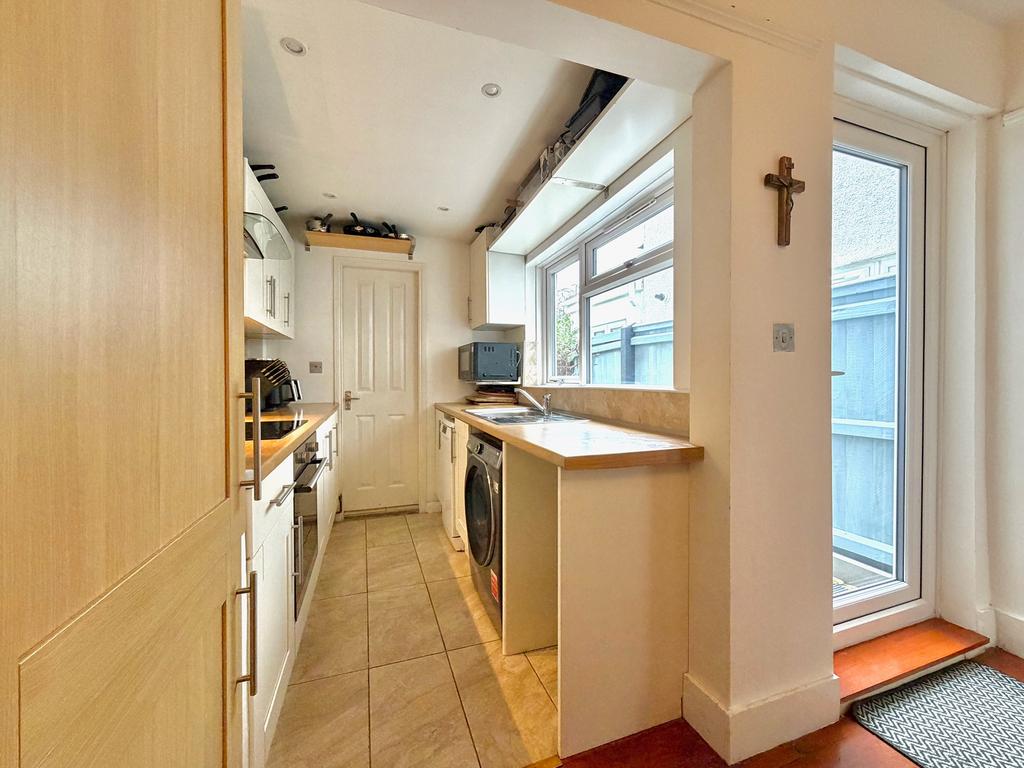 Kitchen Cont&#39;d