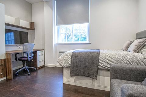 Studio to rent, Apt 1, Park Square Residence, 21 Park Square South LS1