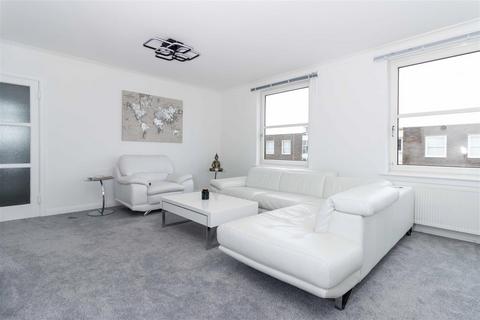 undefined, West Parade, Worthing