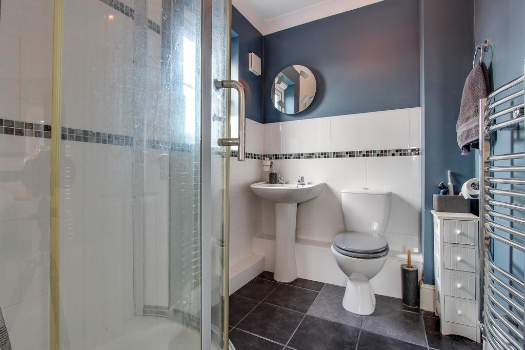 Ensuite