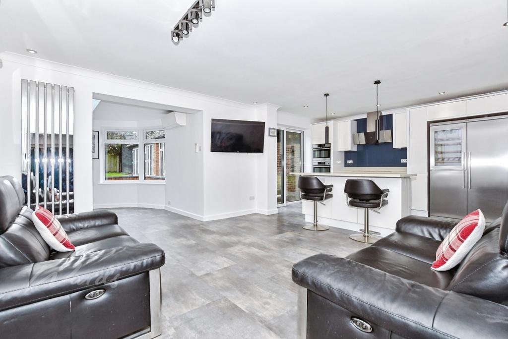 Orchard family room