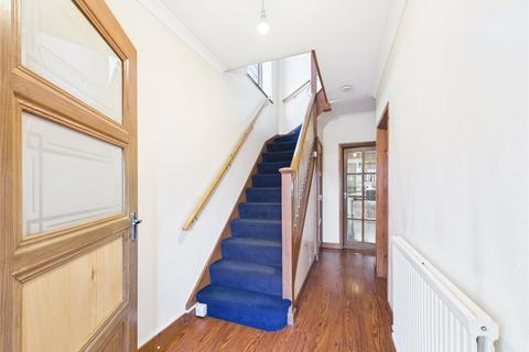 3 bedroom semi-detached house for sale, Haverford Way, Middlesex HA8
