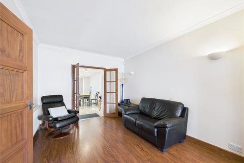 3 bedroom semi-detached house for sale, Haverford Way, Middlesex HA8