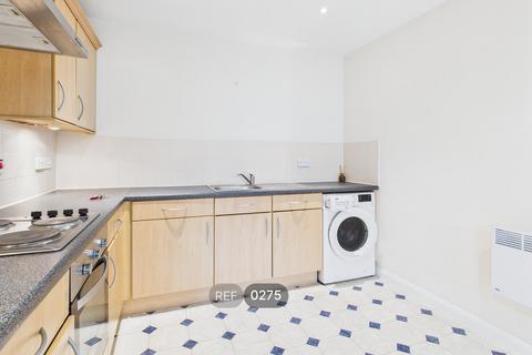 2 bedroom apartment to rent, Kemley House, Ferensway, HU2
