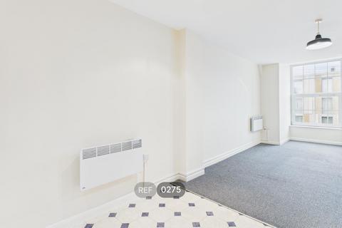 2 bedroom apartment to rent, Kemley House, Ferensway, HU2