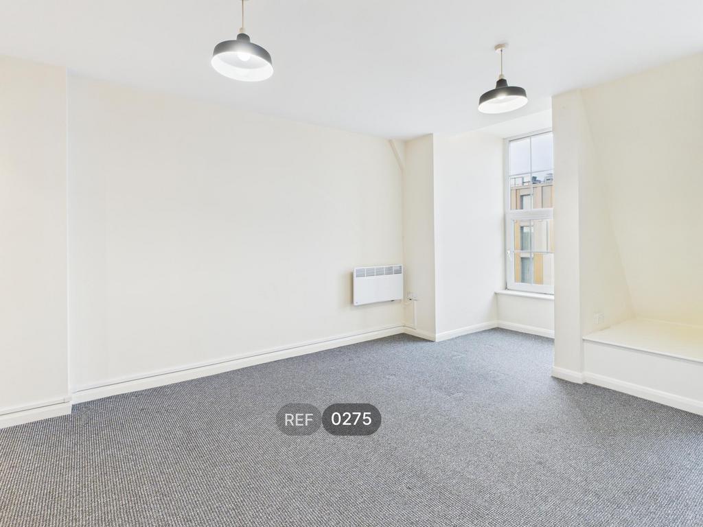 Kitchen / Living area