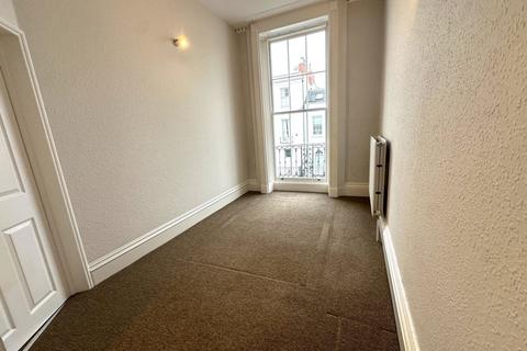 undefined, Hewlett Road, Cheltenham GL52