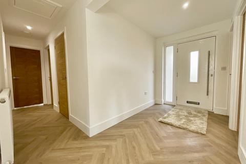 3 bedroom bungalow for sale, Augustan Drive, Newport NP18