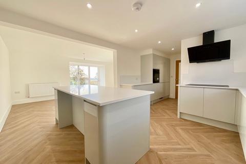 3 bedroom bungalow for sale, Augustan Drive, Newport NP18