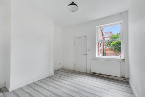 2 bedroom terraced house to rent, King Street, Long Eaton, NG10 4LJ