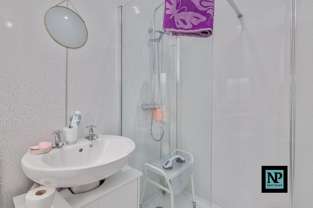 Annex Bathroom