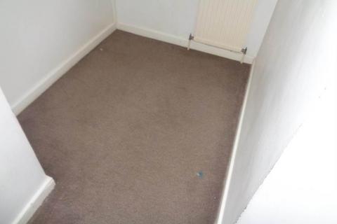 1 bedroom flat for sale, Chancellor Road, Southend On Sea