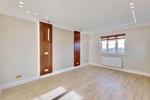 2 bedroom apartment for sale, Shepherds Hill, London N6