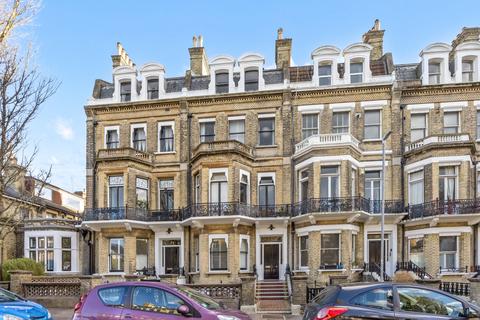 First Avenue, Hove, BN3
