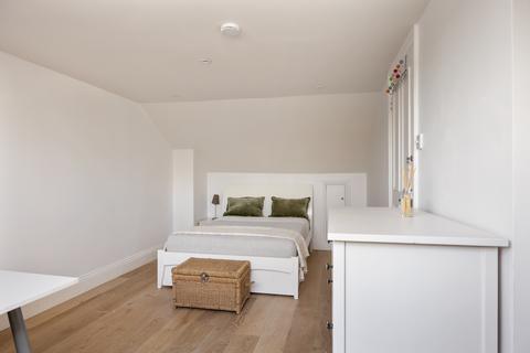 2 bedroom flat for sale, First Avenue, Hove, BN3