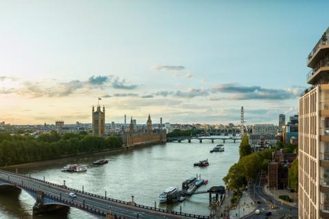 undefined, Albert Embankment, London SE1