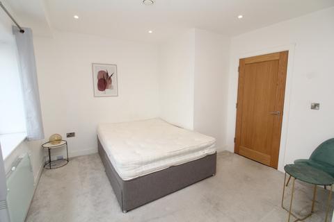 undefined, 13a High Street, Rochester ME2