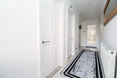 3 bedroom townhouse for sale, Channel Way, Southampton SO14