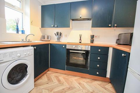 undefined, 442 Portsmouth Road, Southampton SO19