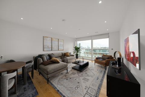 3 bedroom apartment for sale, Iverson Point, Harrison Walk Greenwich SE10