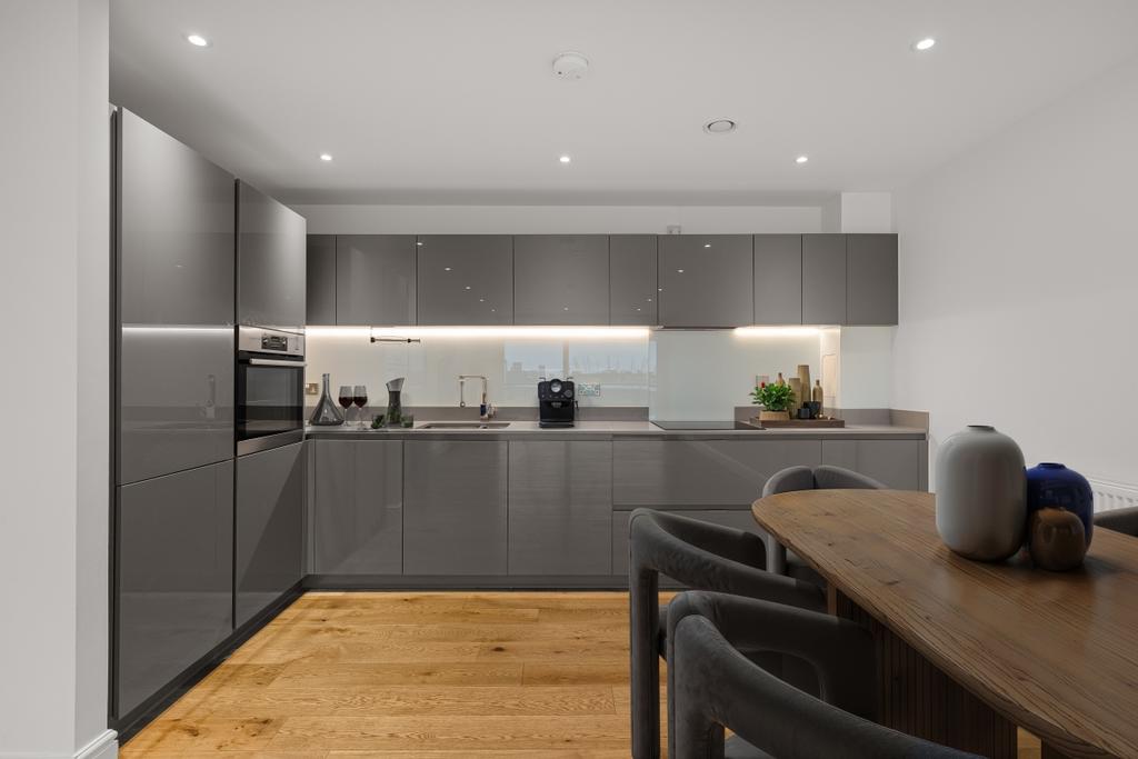 Property 36 C1 094...