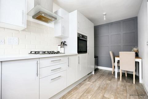 2 bedroom semi-detached house for sale, Mead Lane, Eastleigh SO50