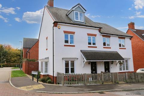 3 bedroom semi-detached house for sale, Savernake Way, Eastleigh SO50