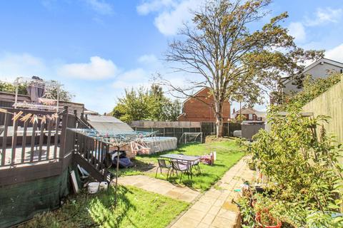 Longmore Avenue, Southampton SO19