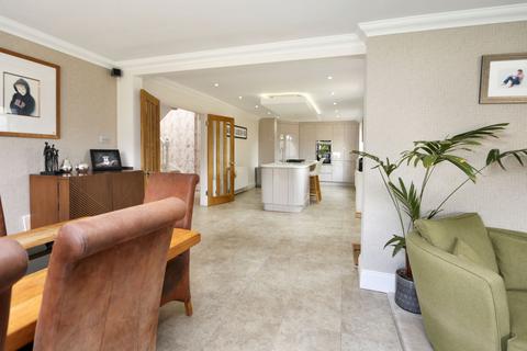 4 bedroom detached house for sale, Botley Road, Eastleigh SO50