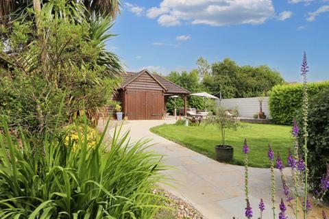 4 bedroom detached house for sale, Botley Road, Eastleigh SO50