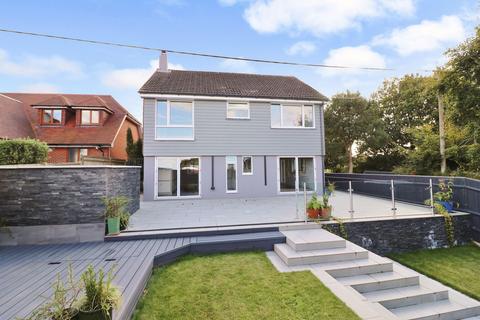 4 bedroom detached house for sale, Pylands Lane, Southampton SO31