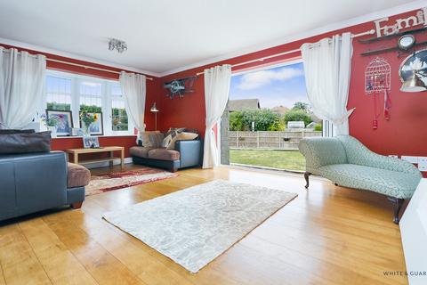 4 bedroom detached house for sale, Willow Grove, Eastleigh SO50