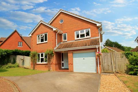 4 bedroom detached house for sale, Godfrey Pink Way, Southampton SO32