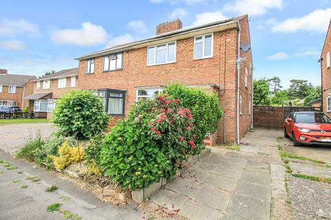 3 bedroom semi-detached house for sale, Bramley Crescent, Southampton SO19