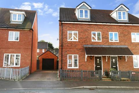3 bedroom semi-detached house for sale, Savernake Way, Eastleigh SO50