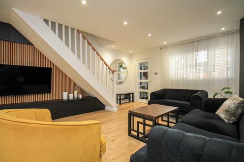 3 bedroom semi-detached house for sale, Lambourne Road, Southampton SO18