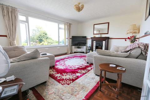 3 bedroom detached bungalow for sale, Crescent Close, Winchester SO22