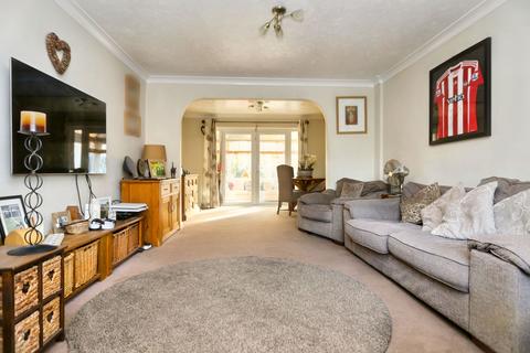 undefined, Linden Close, Southampton SO32