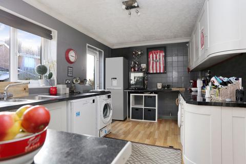 undefined, Linden Close, Southampton SO32