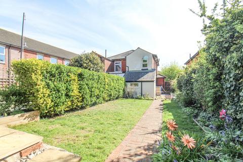 3 bedroom semi-detached house for sale, Brook Road, Southampton SO18