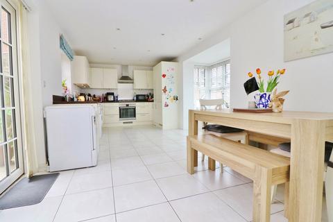 undefined, Barrowfields Close, Southampton SO30