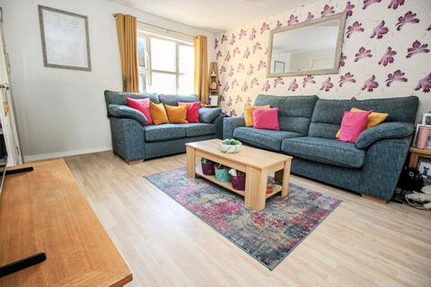 3 bedroom end of terrace house for sale, Vokes Close, Southampton SO19