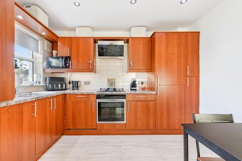 undefined, Rhindmuir Gate, Baillieston, Glasgow, G69 6EW